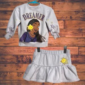 5 for $25🔥Disney‎ WISH Dreamer Purple Sweatshirt & Skort Set Girls Size 2T